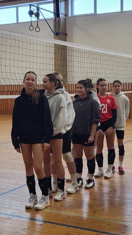 Třetí místo v oblastním kole volejbalu Třetí místo v oblastním kole volejbalu