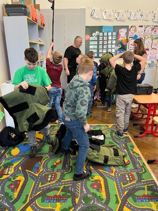 Koumáci a rodiče v akci Koumáci a rodiče v akci