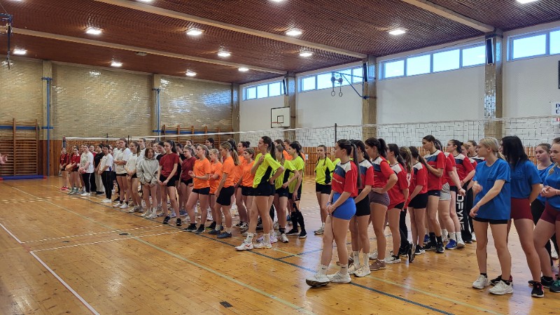 Přivezly jsme pohár! Přivezly jsme pohár!