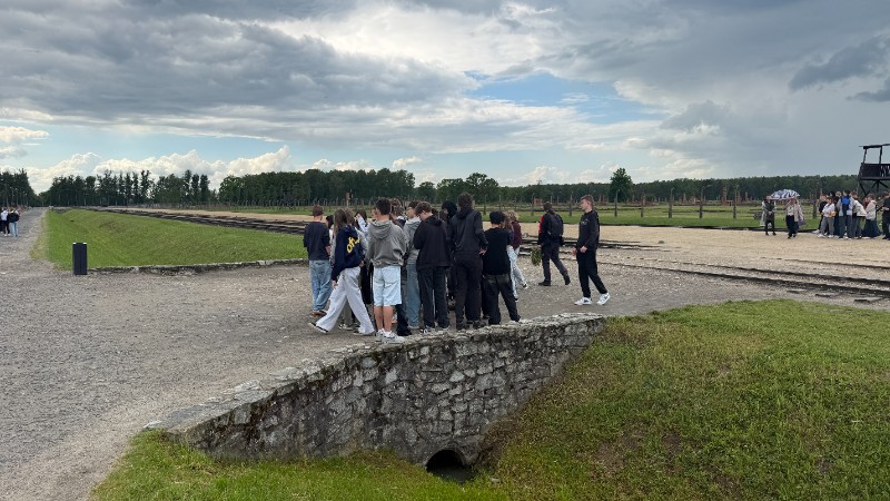 Poznávací zájezd do Osvětimi Poznávací zájezd do Osvětimi