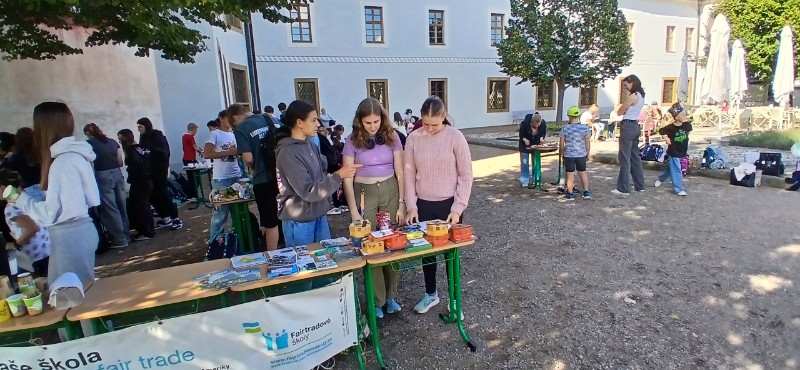 Férový piknik v Klášterních zahradách Férový piknik v Klášterních zahradách