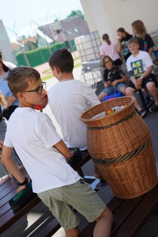Den bez batohů Den bez batohů