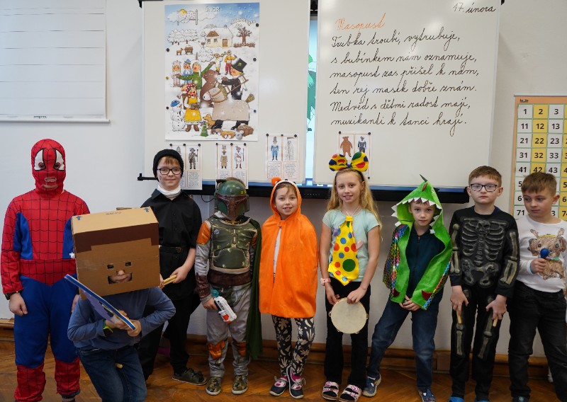 Masopust v 2. třídách Masopust v 2. třídách