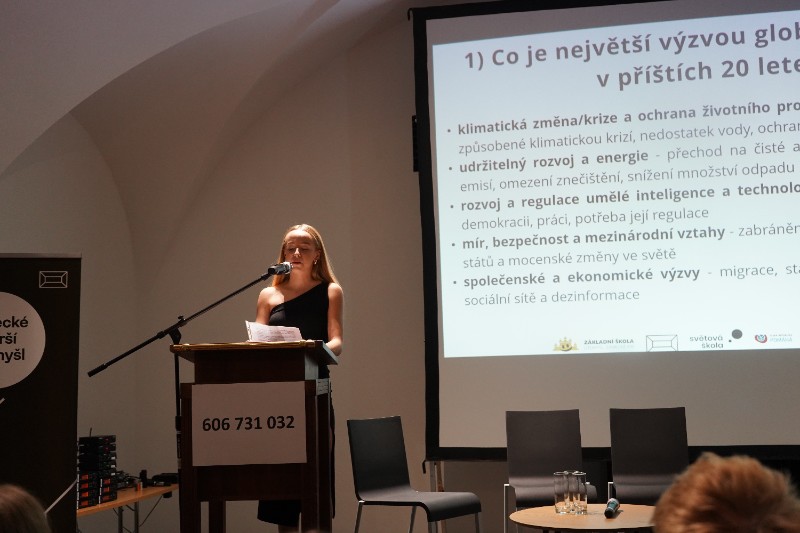 Globální rozvoj očima generací Globální rozvoj očima generací