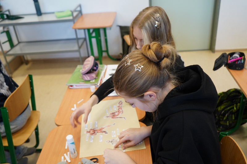 O svalech v 8. třídě O svalech v 8. třídě