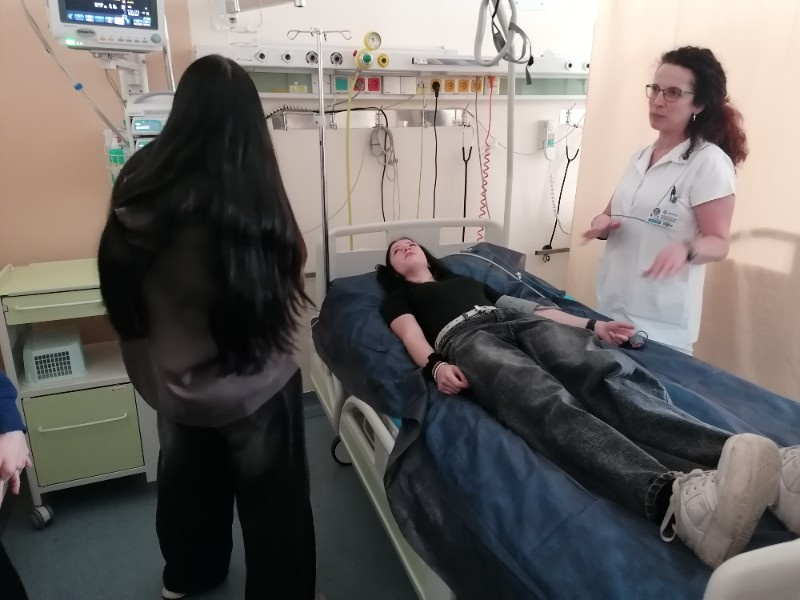 Návštěva iktového centra neurologického oddělení Litomyšlské nemocnice Návštěva iktového centra neurologického oddělení Litomyšlské nemocnice