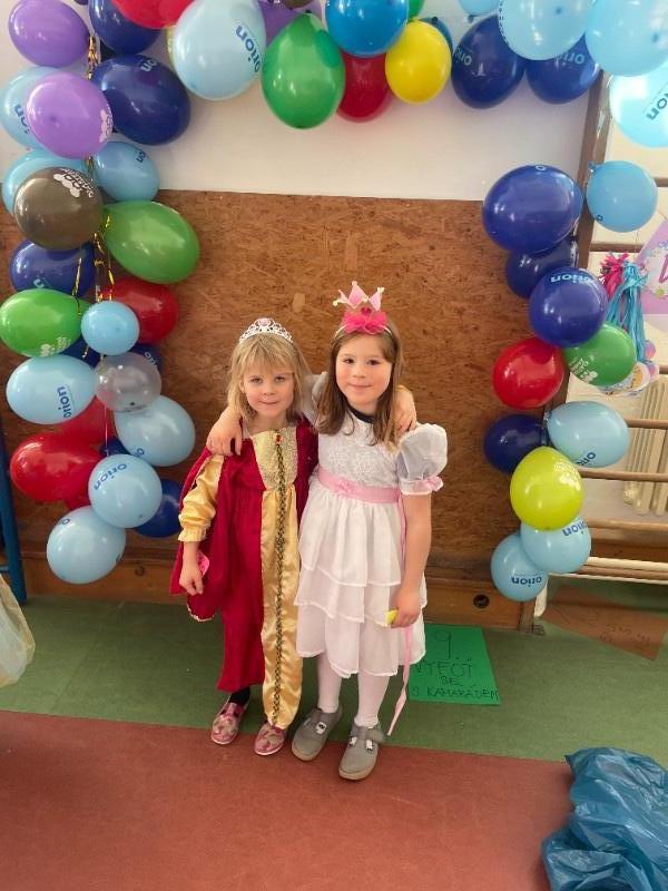 Karnevalový rej v družině Karnevalový rej v družině