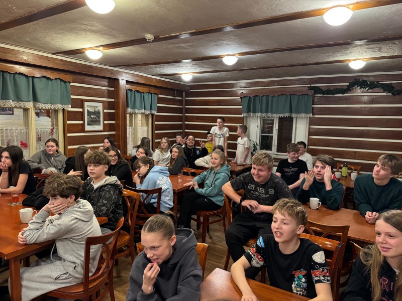 Lyžařský kurz žáků 7. ročníku Lyžařský kurz žáků 7. ročníku