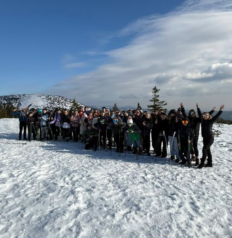 Lyžařský kurz žáků 7. ročníku Lyžařský kurz žáků 7. ročníku